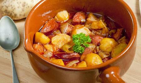 Chourizo con cachelos