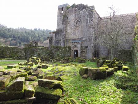 Monasterio de San Lorenzo de Carboeiro