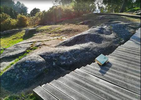 Labirintos e petroglifos de Mogor