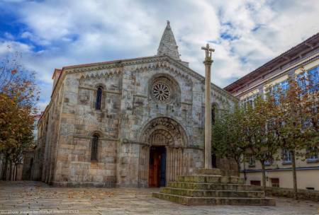 Colegiata Santa María do Campo