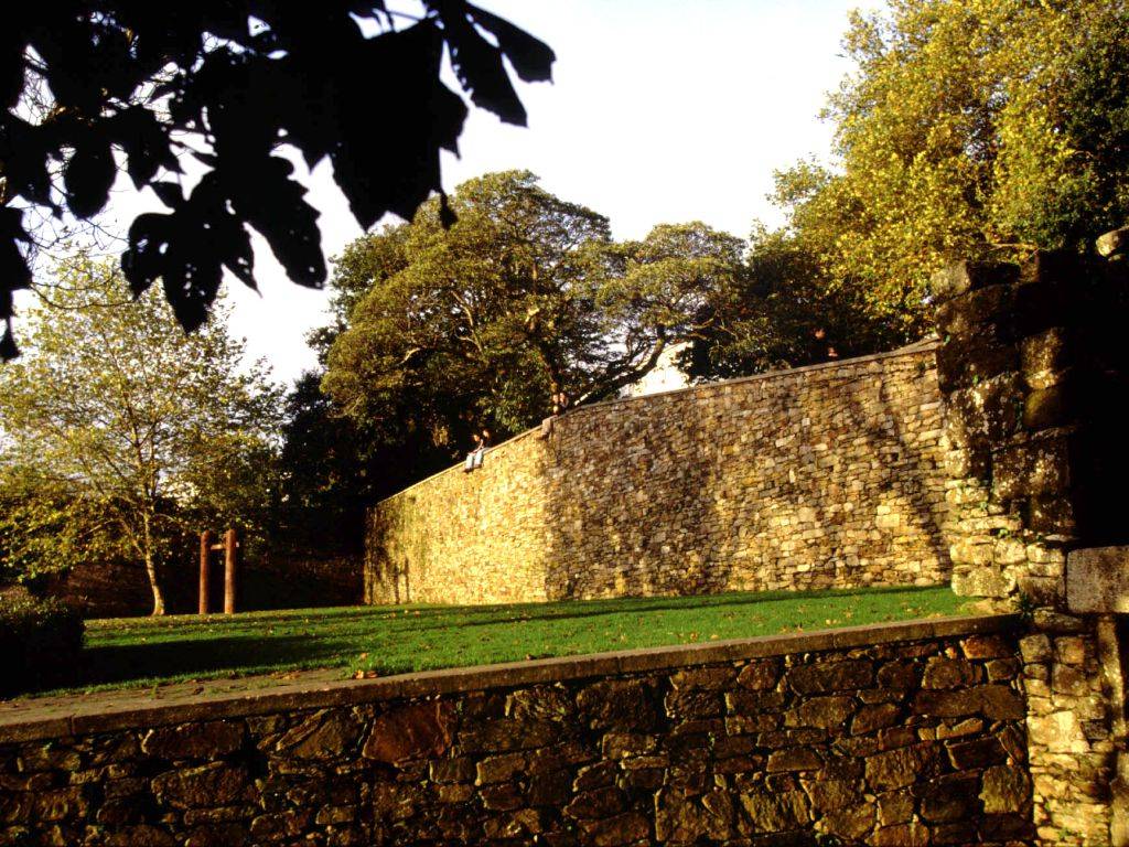 Parque de Santo Domingo de Bonaval